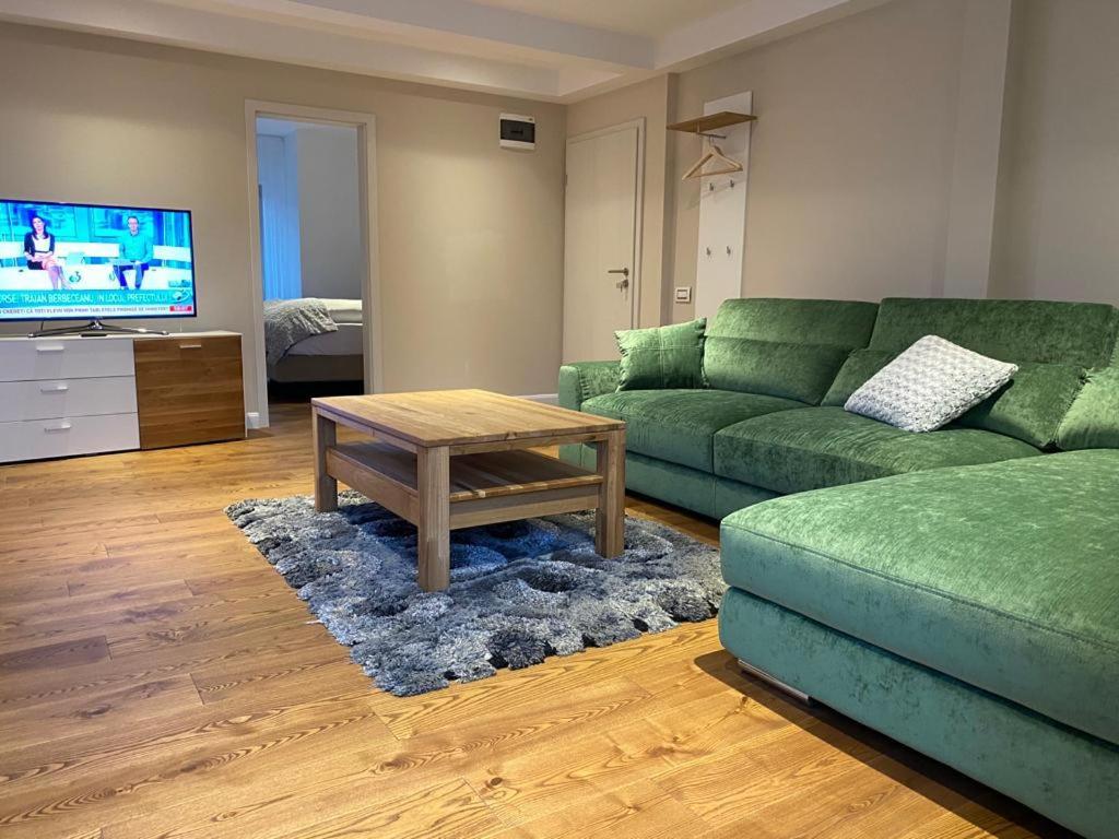 Apartaments Rîşnov Eksteriør bilde